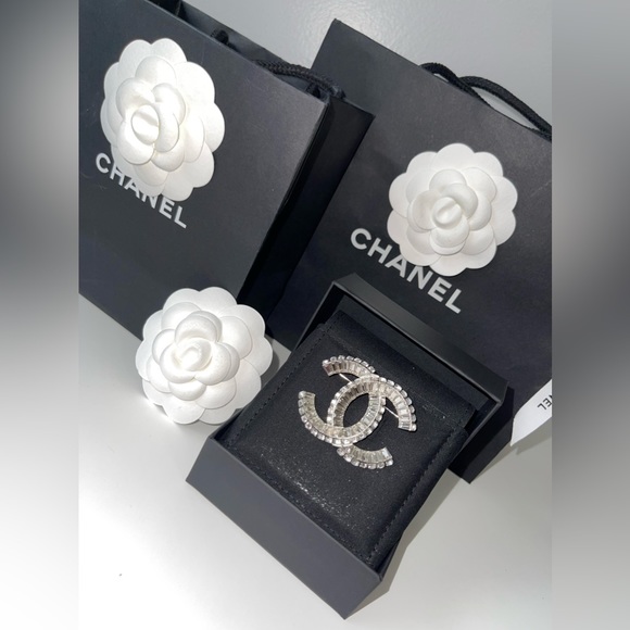 CHANEL Accessories - ✨ CHANEL ✨ Stunning Baguette Crystal CC Silver Brooch